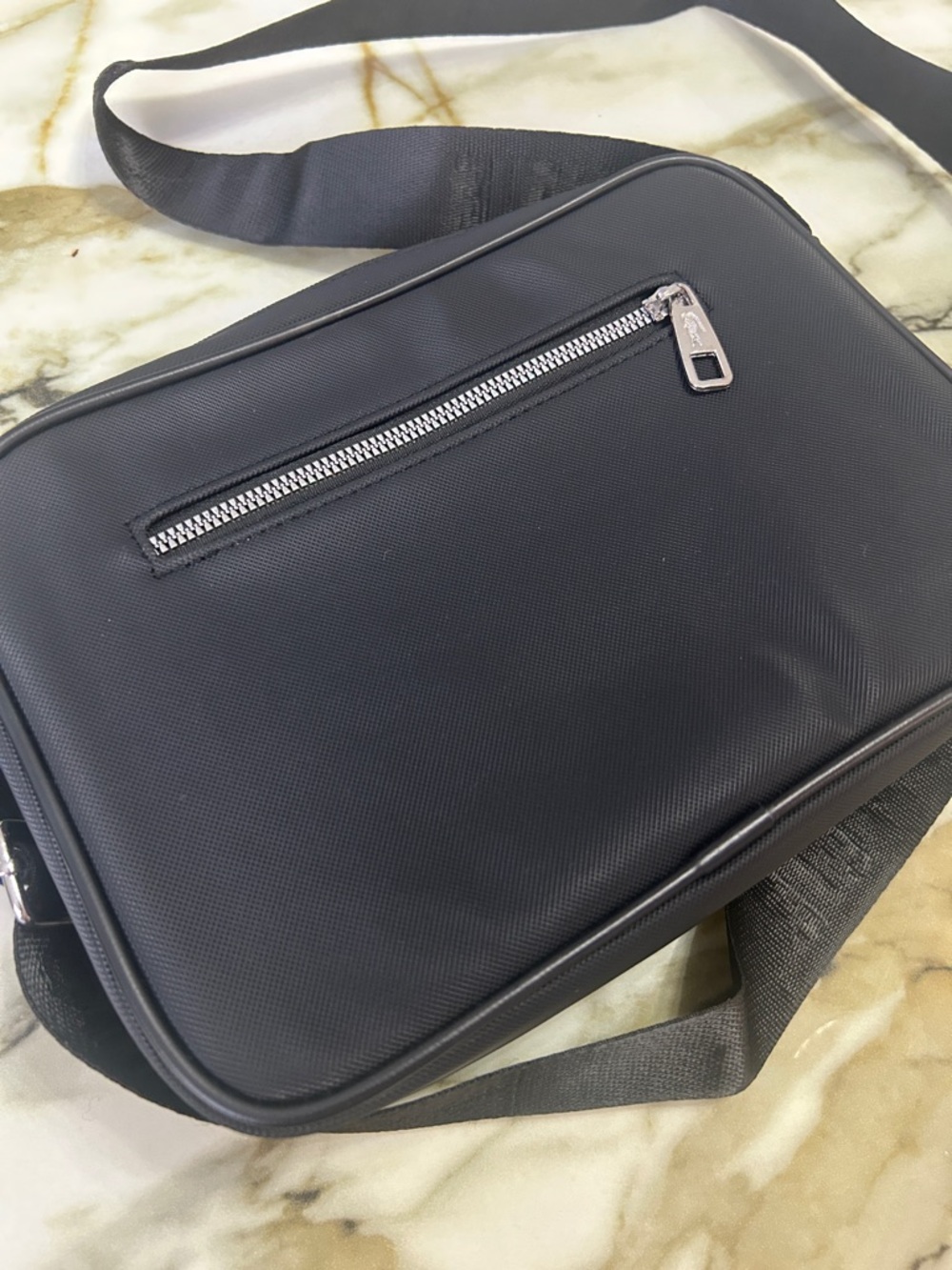 LACOSTE LUOWEIE Black Crossbody Messenger Bag with strap New - Picture 5 of 7